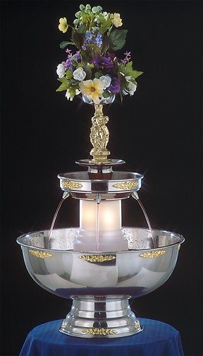 TROPICANA Beverage Fountain 7 Gallon - With Gold Trim