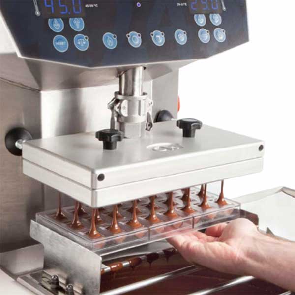 CW40 Tempering, Moulding, Enrobing